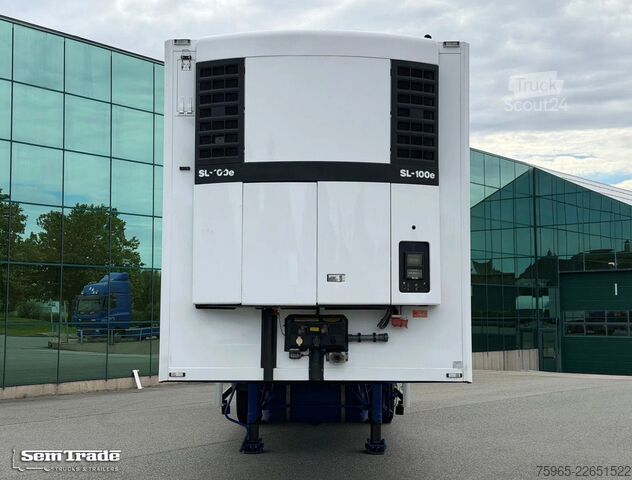 Kylsläpvagn SAMRO ISO BOX THERMO KING ONLY 846 ENGINE HOURS STEERI