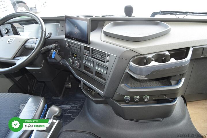 Trattore stradale standard VOLVO FH 500 Globetrotter XL Varios