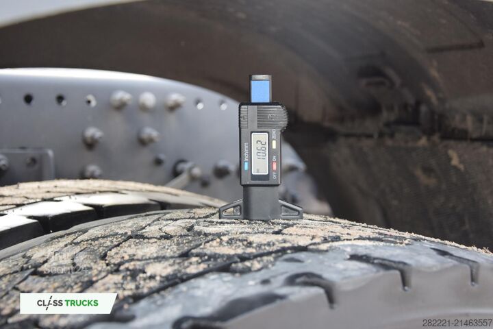 Trattore stradale standard VOLVO FH 500 Globetrotter XL Varios