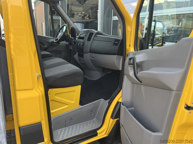 Tovornjak s ploščadjo in žerjavom VW Crafter 35 2.0 TDI L2H1 HIAB Laadkraan 013T Hij...