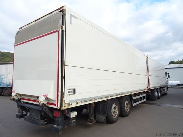 Dėžinis sunkvežimis MAN 26.470 TGX*kpl. Zug*2x 7,7 m*2x LBW*NLA*Retarder