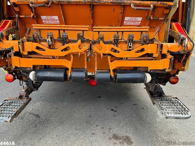 Vuilniswagen Volvo FM 330 Euro 6 Zoeller 25m³