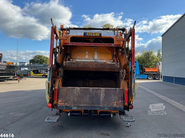 Vuilniswagen Volvo FM 330 Euro 6 Zoeller 25m³