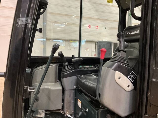 Mini excavator Hyundai Robex 18-9 AK