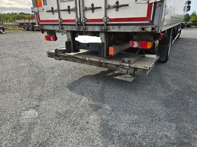 Autocamion cu caroserie tip cutie Renault D 18.280 DTI EURO 6 FURGON