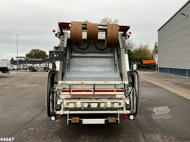 Jätteenkeräysauto DAF FA LF 230 Euro 6 Terberg 8m³ Just 67.505 Km!