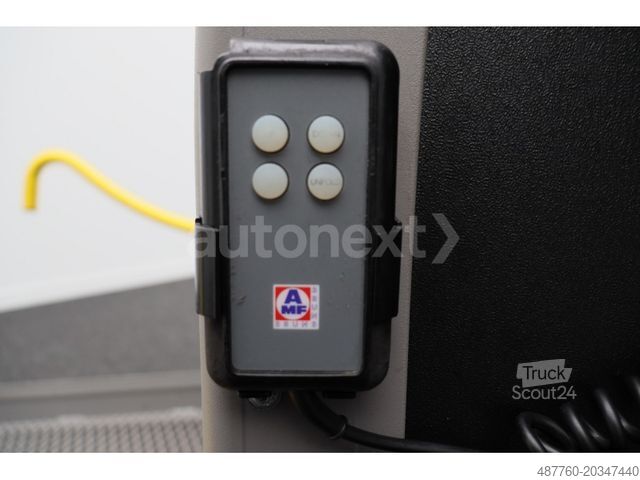 Minibus MERCEDES-BENZ Sprinter 314 Maxi Aut.*Rollstuhl-Lift* 9-SITZE+3