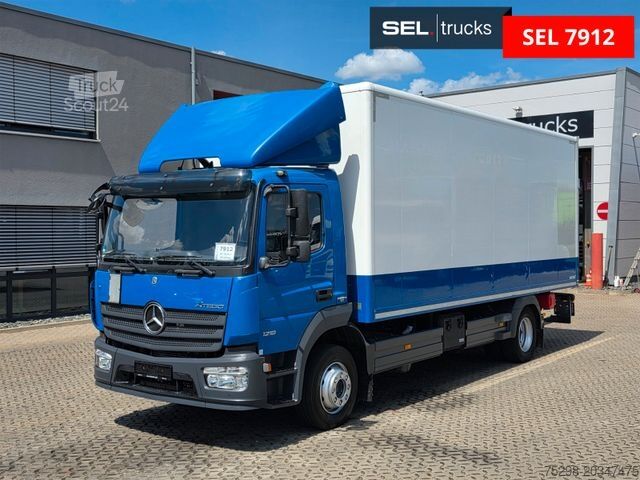 Box truck MERCEDES-BENZ Atego 1218 / Ladebordwand
