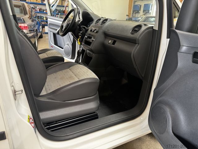 Bestelwagen VOLKSWAGEN Caddy 1.6 TDI Kasten Sortimo AHK