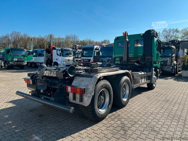 Haakarm vrachtwagen MERCEDES-BENZ 3348 Actros ATLAS Abroller 6x4