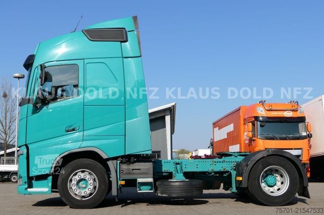 Standardni vlačilec VOLVO FH 460 Globetrotter Kühlbox Euro 6