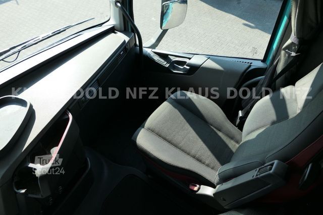 Standardni vlačilec VOLVO FH 460 Globetrotter Kühlbox Euro 6