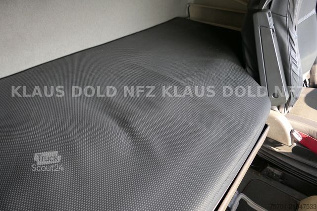 Standardni vlačilec VOLVO FH 460 Globetrotter Kühlbox Euro 6