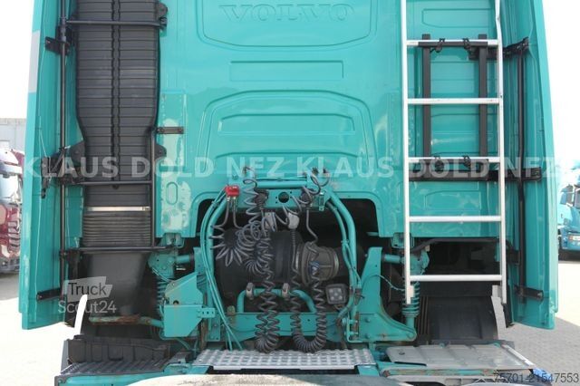 Standardni vlačilec VOLVO FH 460 Globetrotter Kühlbox Euro 6