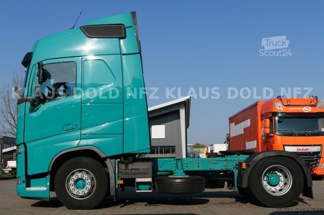 Standardni vlačilec VOLVO FH 460 Globetrotter Kühlbox Euro 6