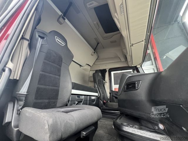 Autocarro per materiali pericolosi IVECO S-WAY AS440S48 Euro6d Intarder ALCOA ACC ADR-AT