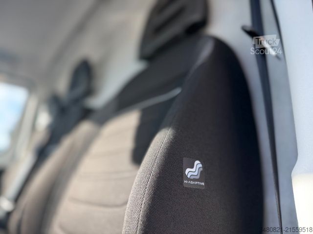 Dubă cu acoperiș înalt IVECO DAILY 35S18V L4H2 3.0 L Kamera Apple CarPlay AHK