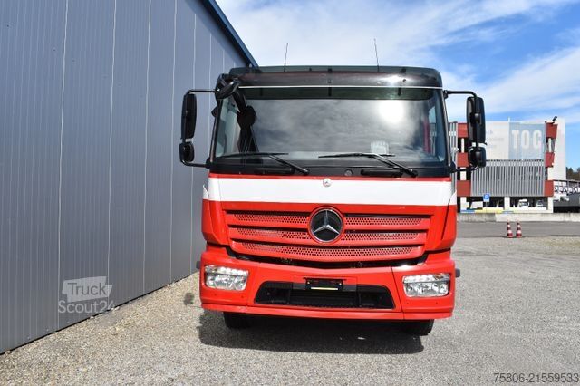 Chassi de caminhão MERCEDES-BENZ Atego 1330 L Nebenantrieb ADR