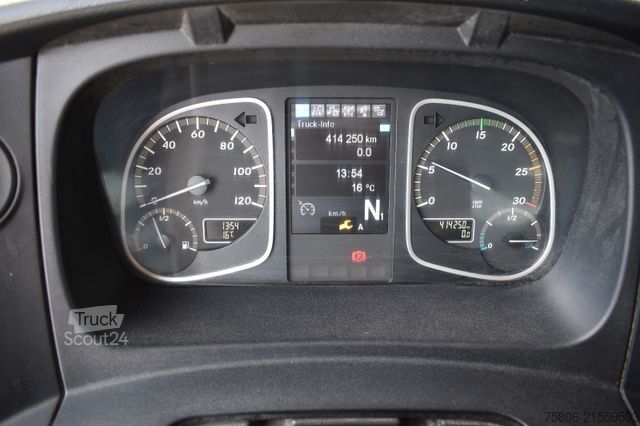 Chassi de caminhão MERCEDES-BENZ Atego 1330 L Nebenantrieb ADR