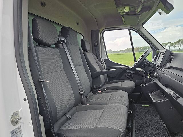 Bakwagen RENAULT MASTER 2.3 Bakwagen Laadklep!