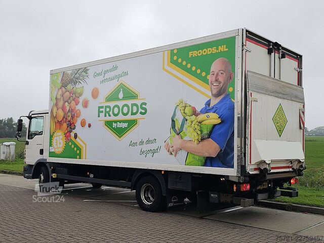 Hűtött/fagyasztott szállítás MAN 12.220 TGL Koelwagen Carrier