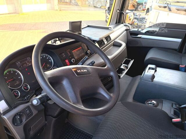 LKW mit Pritsche (offen) MAN TG-M 18.290 4x2 BL Pritsche Heckkran 3xhydr.Ausc
