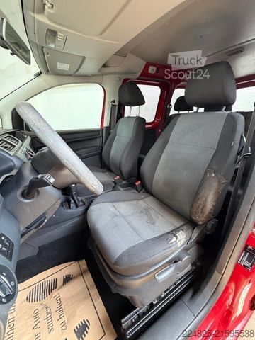 Minibus VOLKSWAGEN CADDY 4MOTION*2015*ALLRAD*SERVICE*EURO6*