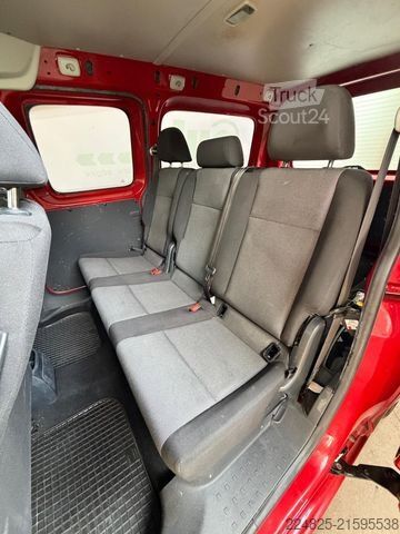 Minibus VOLKSWAGEN CADDY 4MOTION*2015*ALLRAD*SERVICE*EURO6*