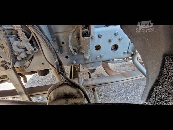 Tankvogn RENAULT MIDLUM 220 GAS / LPG