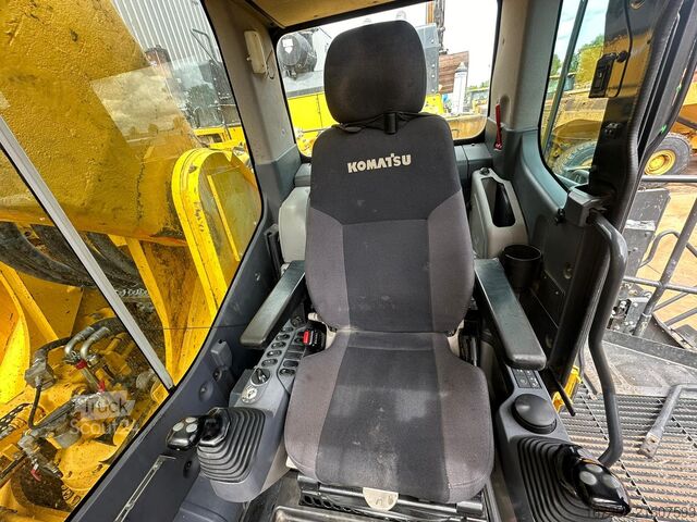 Excavator pe șenile Komatsu PC1250-11E0 - CE certified