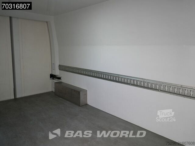 Transport refrigerat/congelat Renault Master 150PK Koelwagen L3H2 Carrier Xarios 350 ...