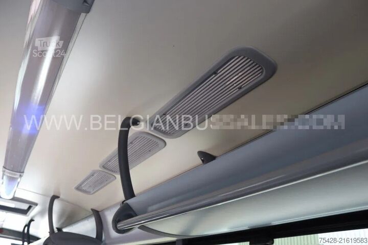 Intercitybus Iveco Crossway 10.8m Pop / Double middle door / Lift ...