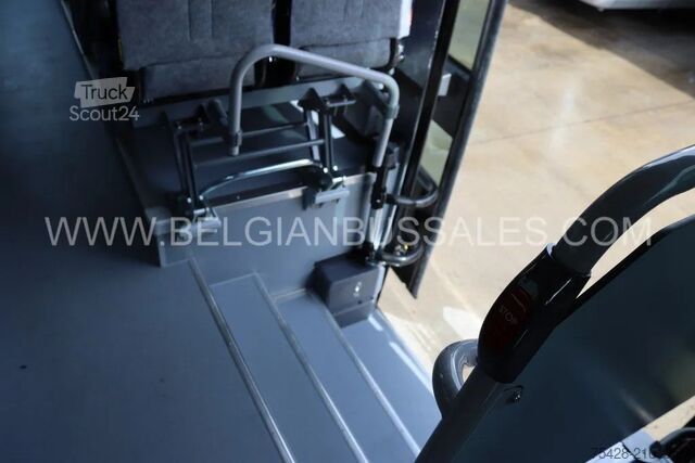 Intercitybuss Iveco Crossway 10.8m Pop / Double middle door / Lift ...