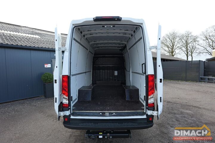 Delivery van Iveco Daily 35C14 35C14 Daily - trekhaak - 60000km - ...