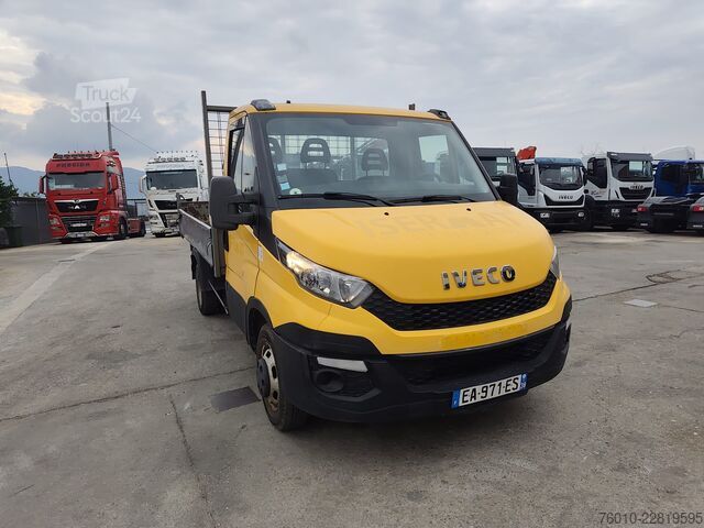 شاحنة نقل صغيرة قلاب Iveco Daily 35-130