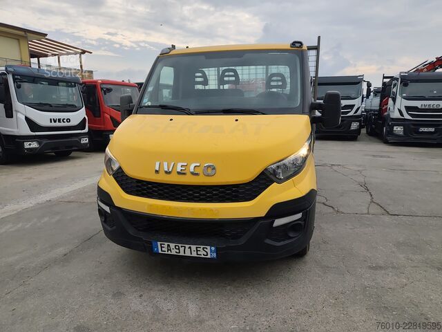 شاحنة نقل صغيرة قلاب Iveco Daily 35-130