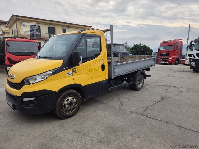 شاحنة نقل صغيرة قلاب Iveco Daily 35-130