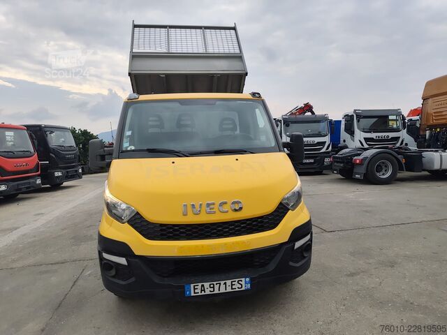 شاحنة نقل صغيرة قلاب Iveco Daily 35-130