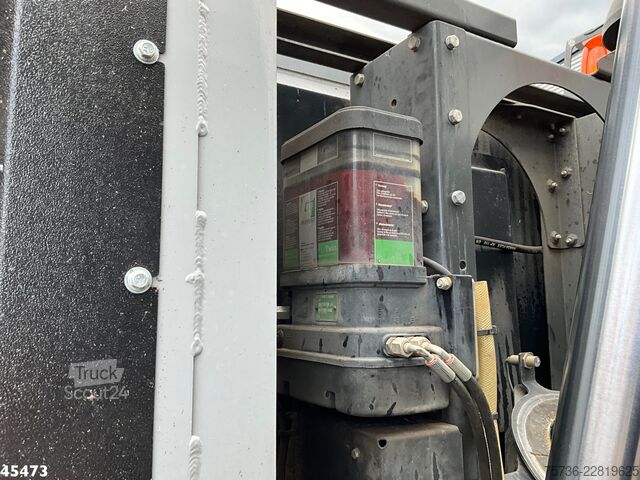 Gatvių valymo mašina Johnston CN 401 Euro 6