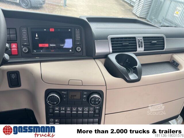 Samochód do przewozu drewna MAN TGS 33.360/440 6x4 BB, Häckslerkabine, NMV