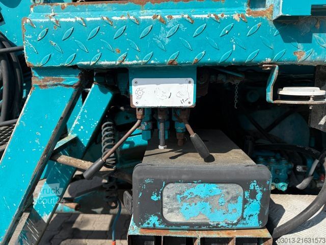 Betonpumpen-LKW MERCEDES-BENZ AROCS 2844 6x4 Euro 6 Betonpumpe SERMAC 5Z33