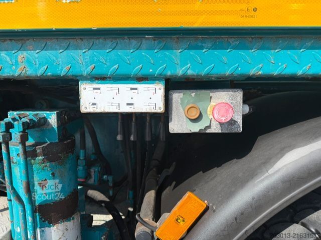 Betonpompwagen MERCEDES-BENZ AROCS 2844 6x4 Euro 6 Betonpumpe SERMAC 5Z33