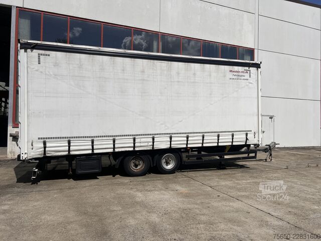 Remorcă deschisă cu prelată Möslein TPW 105 D Schwebheim  Tandemplanenanhänger durchladbar