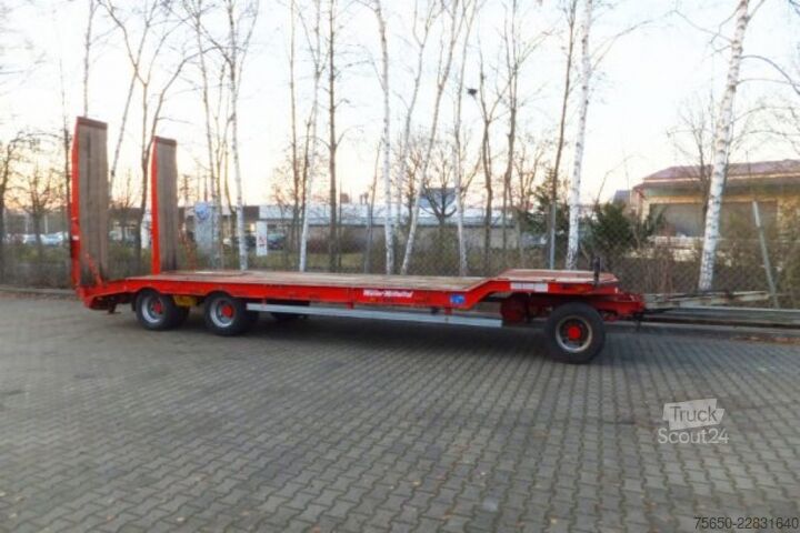 Remorque porte-engins surbaissée Müller-Mitteltal T 3  3 Achs Tieflader- Anhänger