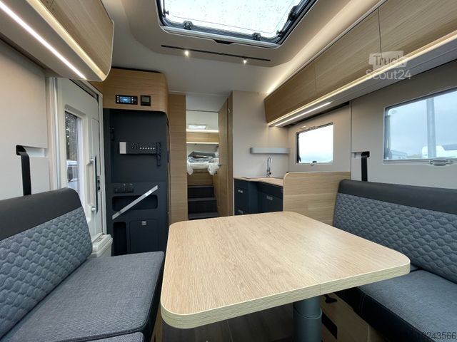 Полуинтегриран кемпер ADRIA Coral 60Y 670 DL JUBILEE*Sondermodell*
