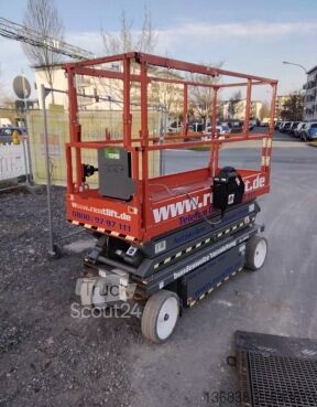 Nůžková plošina Skyjack SJ III 3220 Elektro 8,10 m