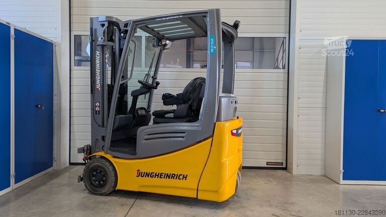 Priekinis krautuvas Jungheinrich EFG 216k G+E120-464DZ