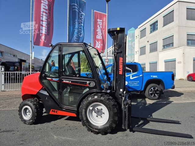 Bekelinis krautuvas Manitou MC 30-4 ST3A S1