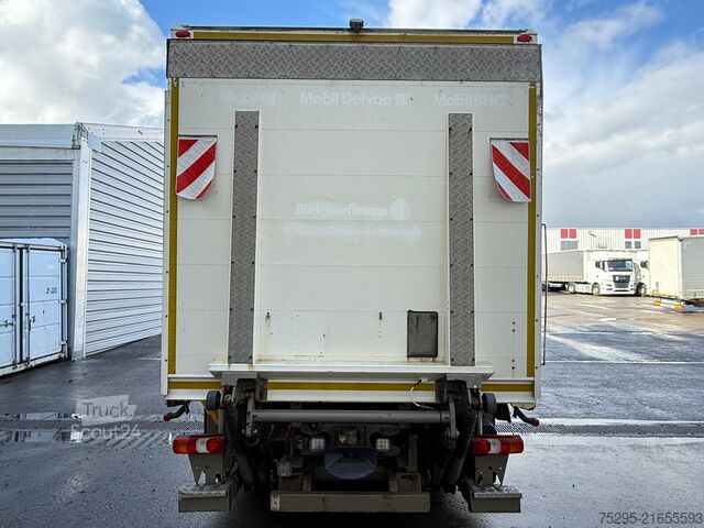 Commercial vehicle Mercedes-Benz Antos 2543 für Schmierstoff Pumpen 4xSchläuche