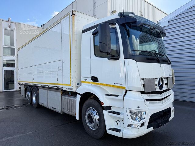 Commercial vehicle Mercedes-Benz Antos 2543 für Schmierstoff Pumpen 4xSchläuche